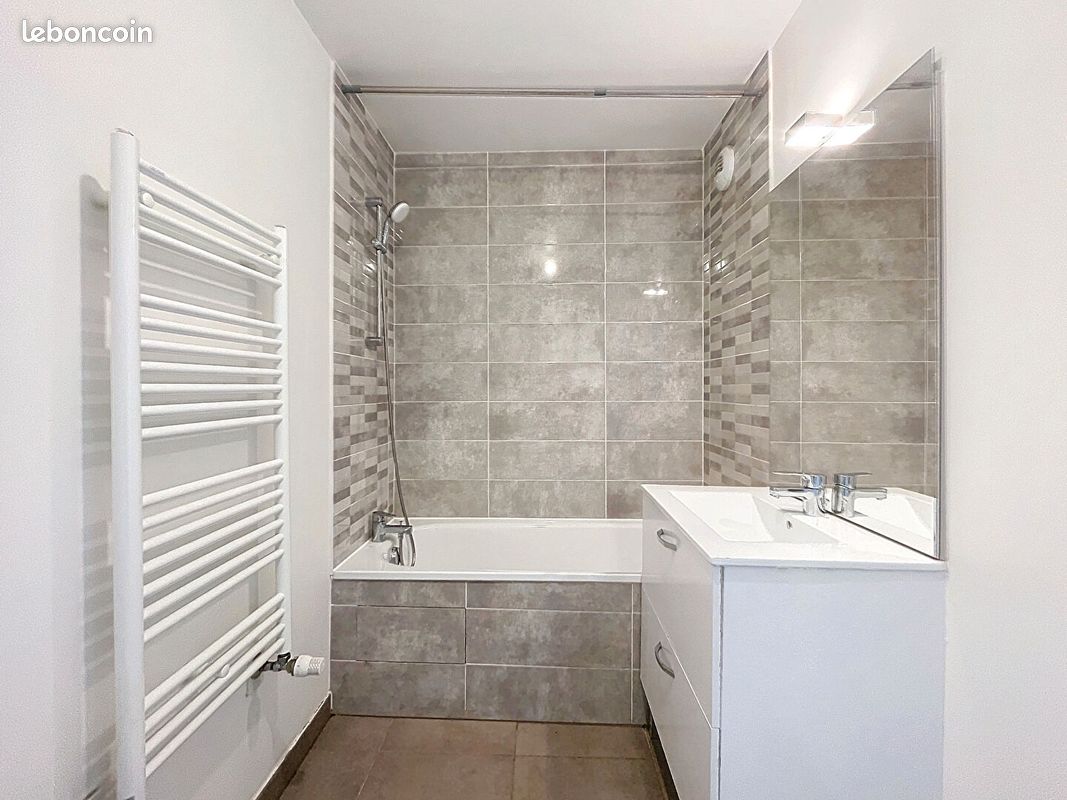 Appartement a louer montreuil - 1 pièce(s) - 28 m2 - Surfyn