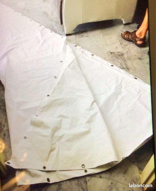 Toile d’ombrage solaire (image 1)