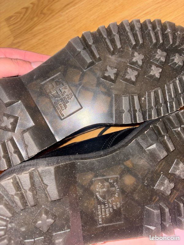 Dr Martens (image 4)