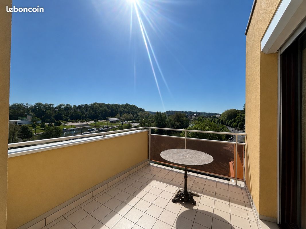 Appartement 3 pièces 86 m² · à Charleville-Mézières · 86 m² · 123 000 €