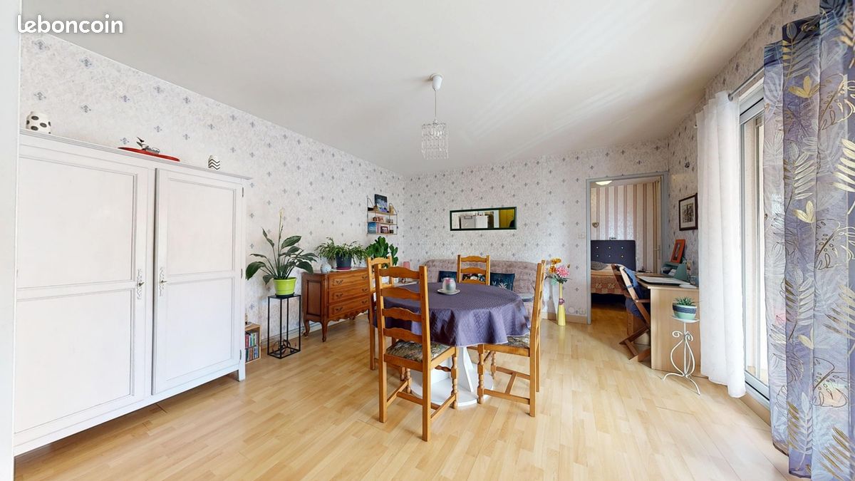 Appartement 2 pièces 48 m² · à Vesoul · 48 m² · 65 000 €