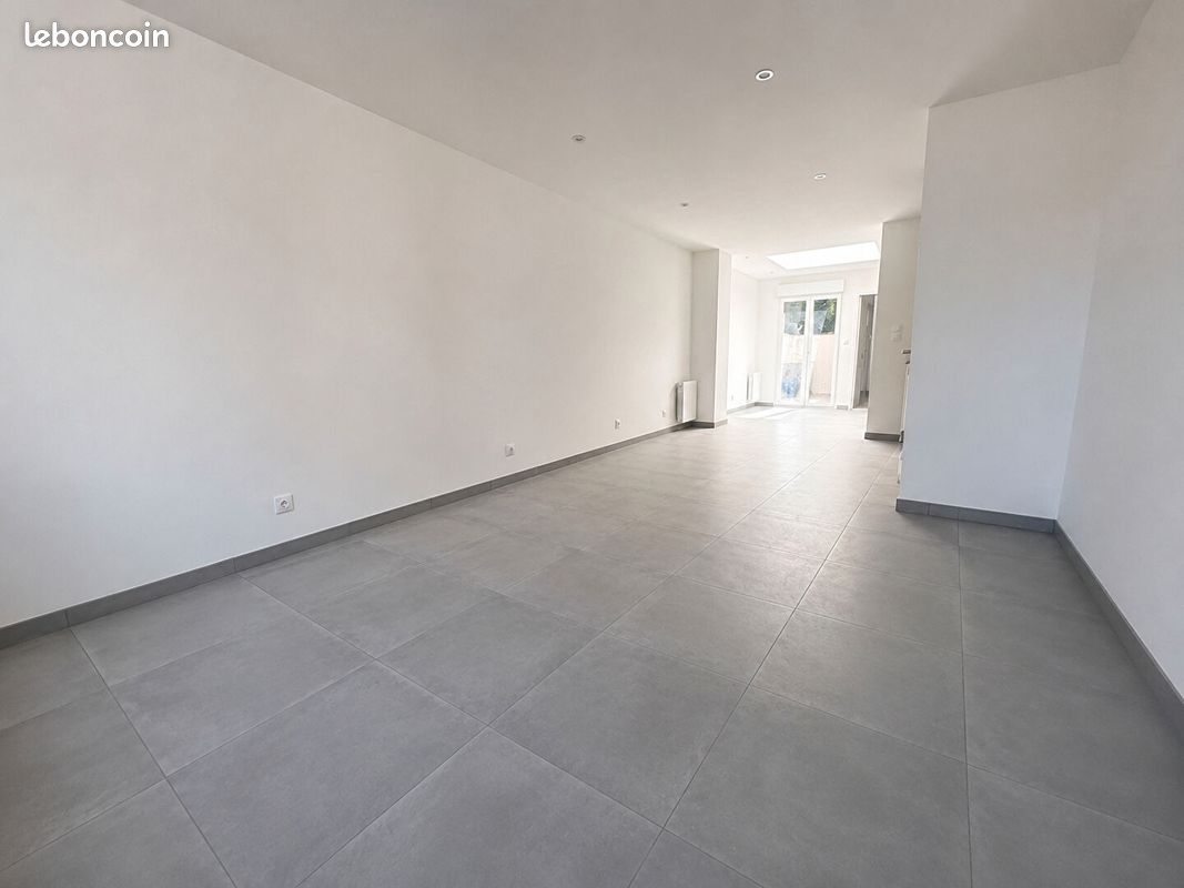 Maison 4 pièces 85 m² · à Lille · 85 m² · 1 175 €