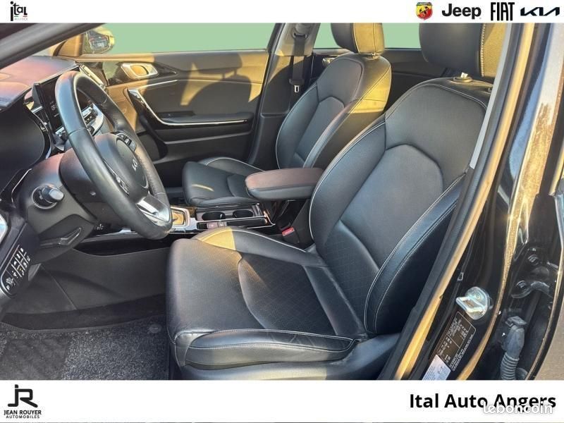 Kia Ceed SW 1.6 GDi 105ch + Plug-In 60.5ch Premium DCT6/Pack SECU (image 9)