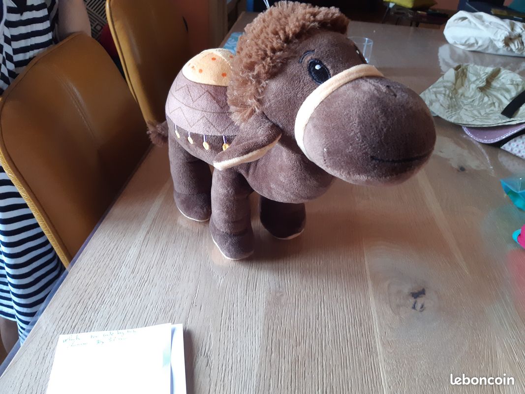 Peluche dromadaire Too Cute by Doho (image 2)