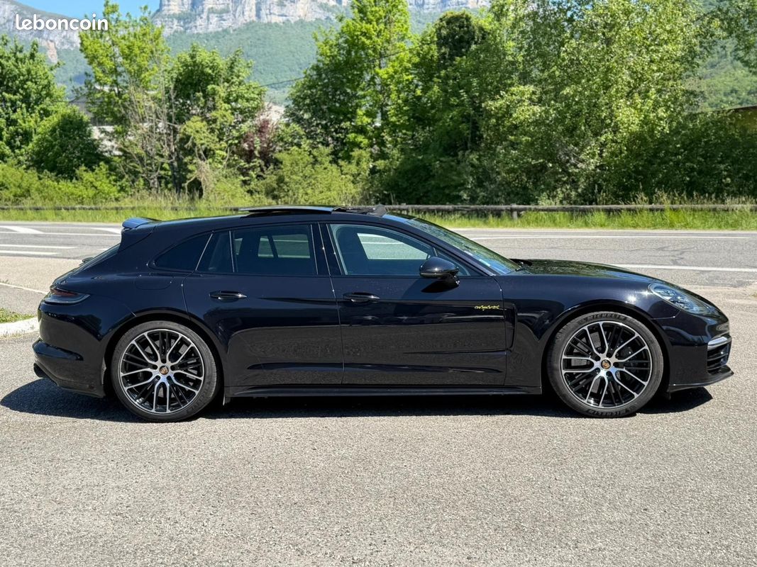 PORSCHE PANAMERA Turbo S V8 4.0 700 Hybrid Sport Turismo (image 8)