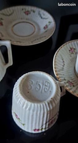 Lot De Dinette Ancienne En Métal Pour Poupée - Jouet Vintage Fille