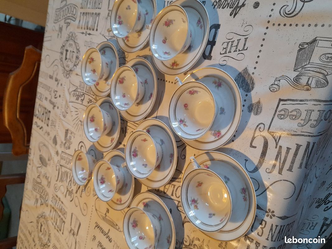 Service à café porcelaine de Limoges (image 3)