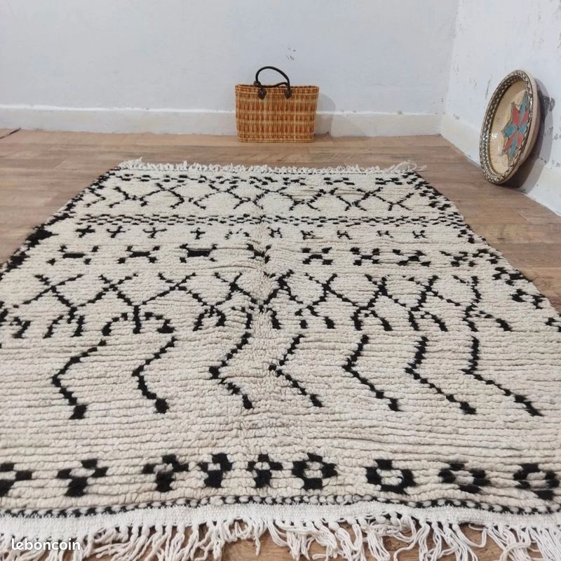 Tapis berbère en laine naturelle – 175 × 125 cm (image 4)