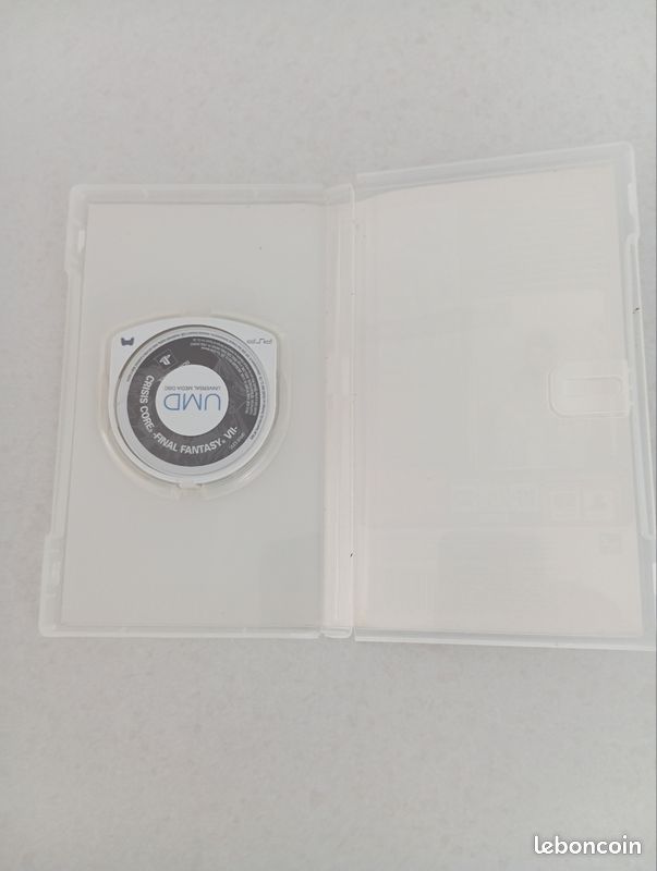 Crisis core final fantasy VII psp (image 3)