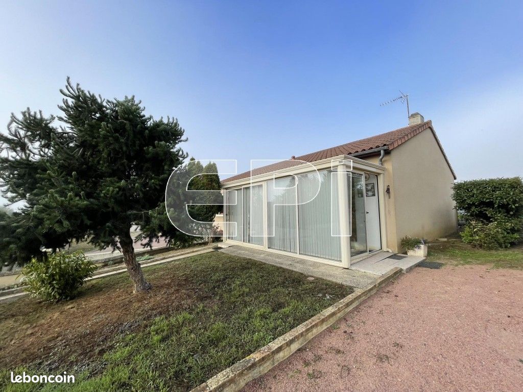 Maison 4 pièces 100 m² · à Thouars · 100 m² · 161 900 €