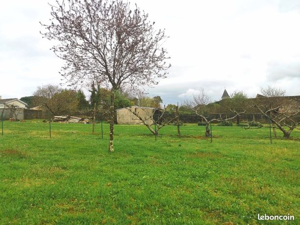 Terrain 950 m² Saint Pierre D Aurillac