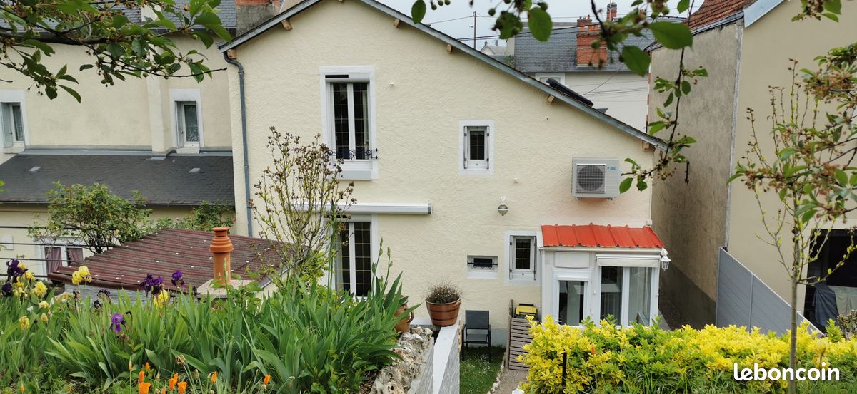 Maison 3 pièces 84 m² · à Bourges · 84 m² · 890 €/mois
