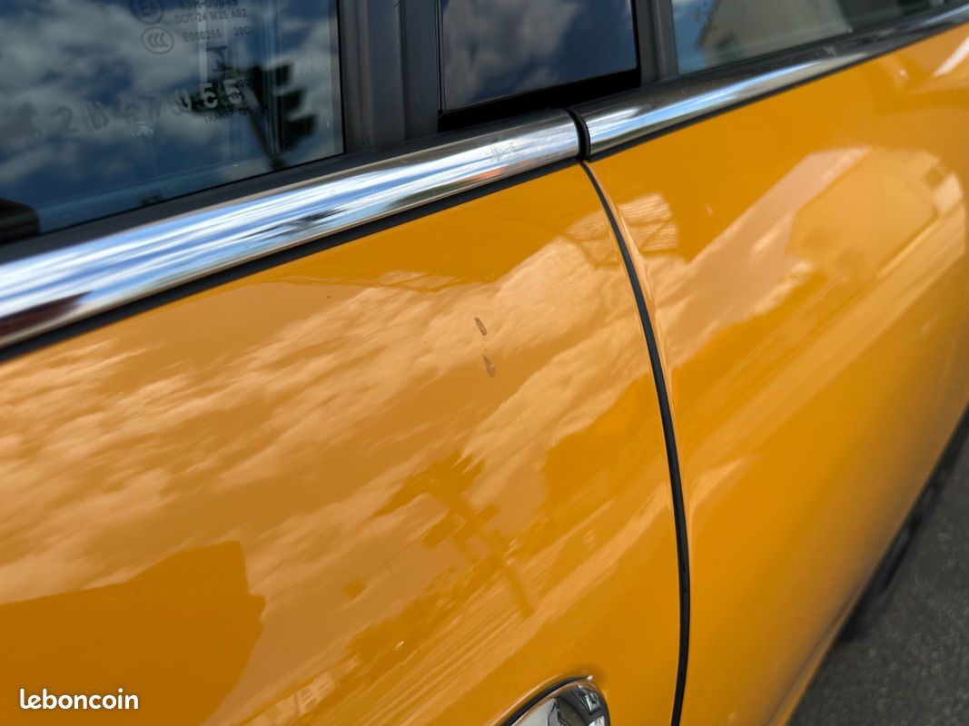 MINI HATCH 5 PORTES Cooper D 116 ch Pack Chili (image 35)