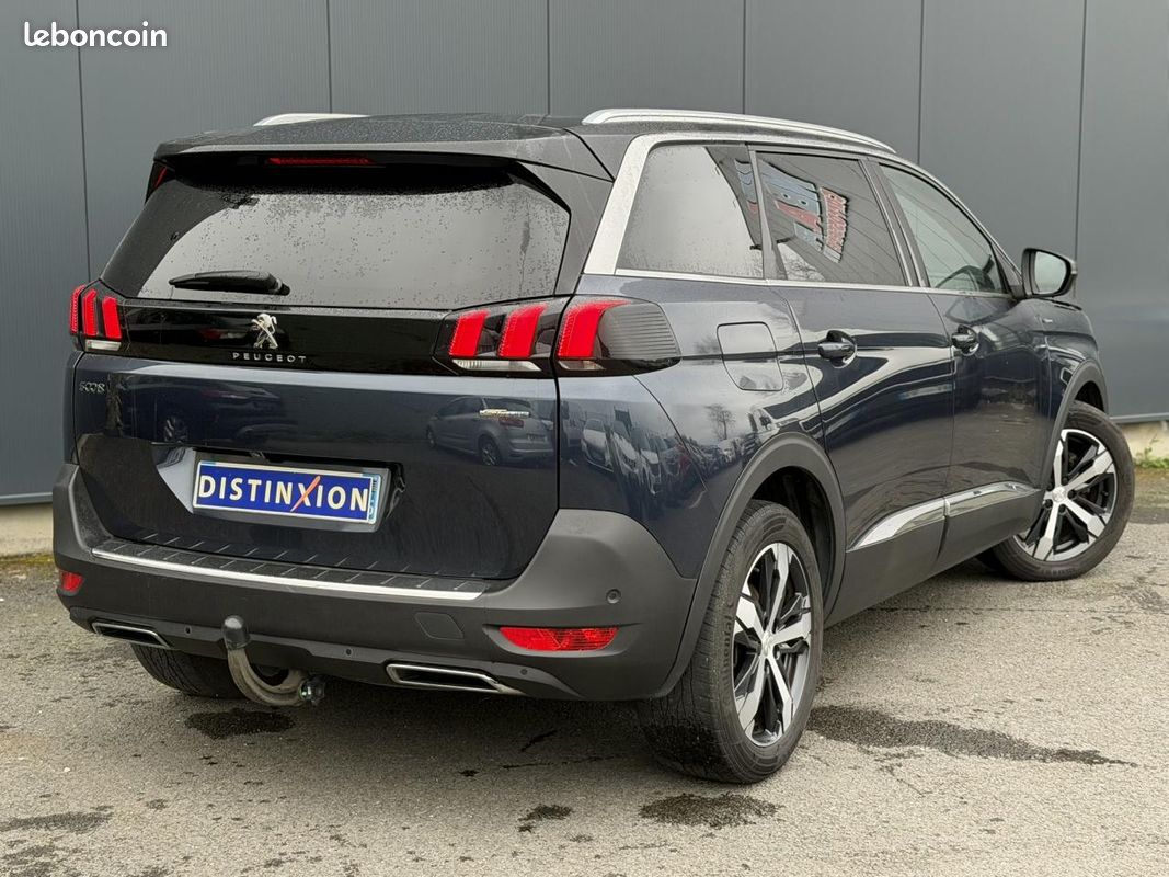 PEUGEOT 5008 1.5 BlueHDi 130 GT Line 7 places, avec Apple Car Play et Caméra de recul (image 19)