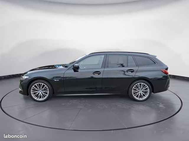 BMW 320e Touring (image 3)