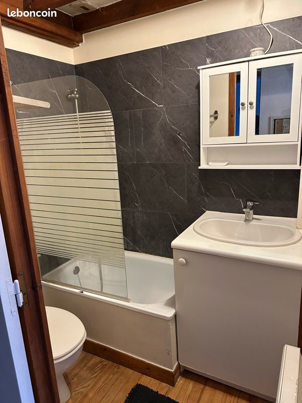 Appartement 1 pièce 27 m² · à Grenoble · 27 m² · 390 €/mois