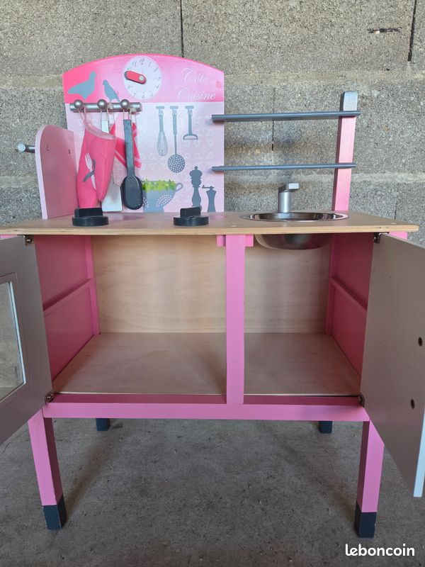 Cuisine en bois (image 2)