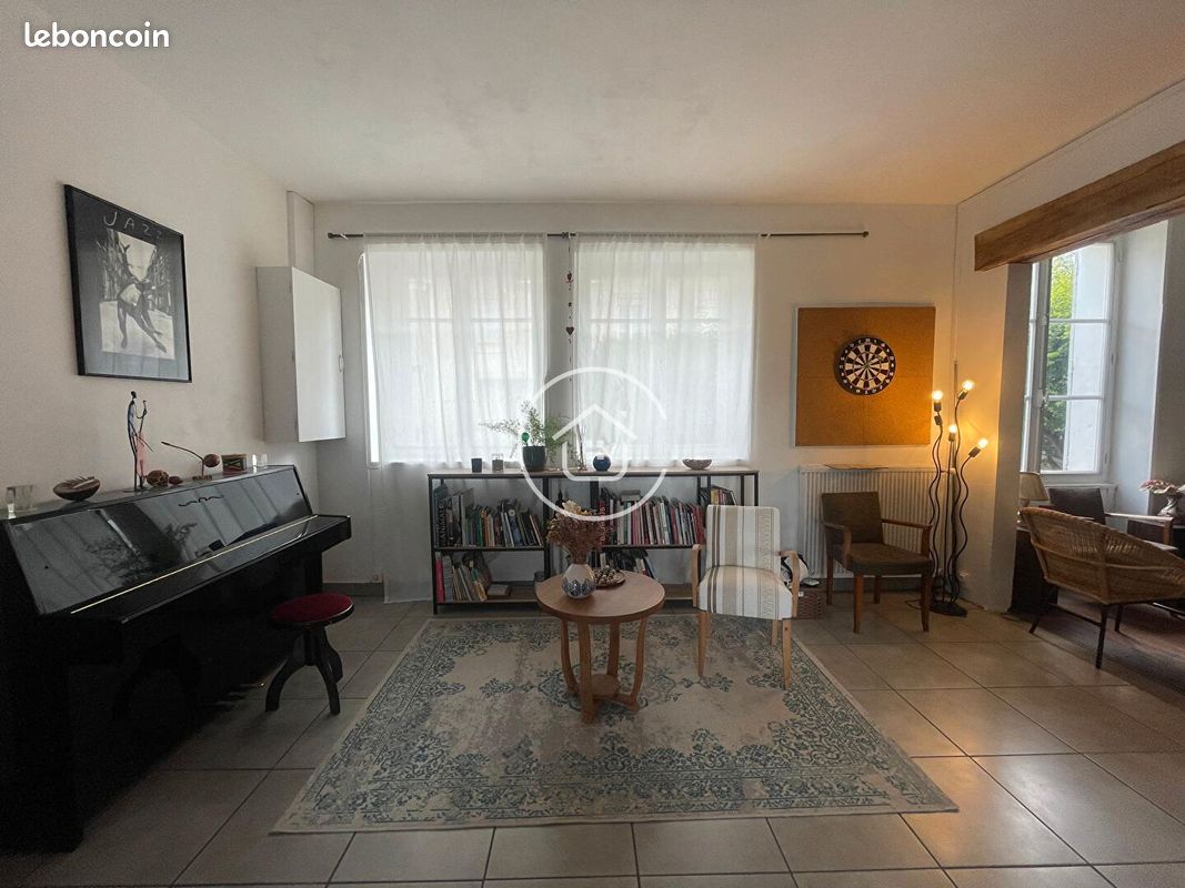 Maison 5 pièces 123 m² · à Chailles · 123 m² · 223 900 €