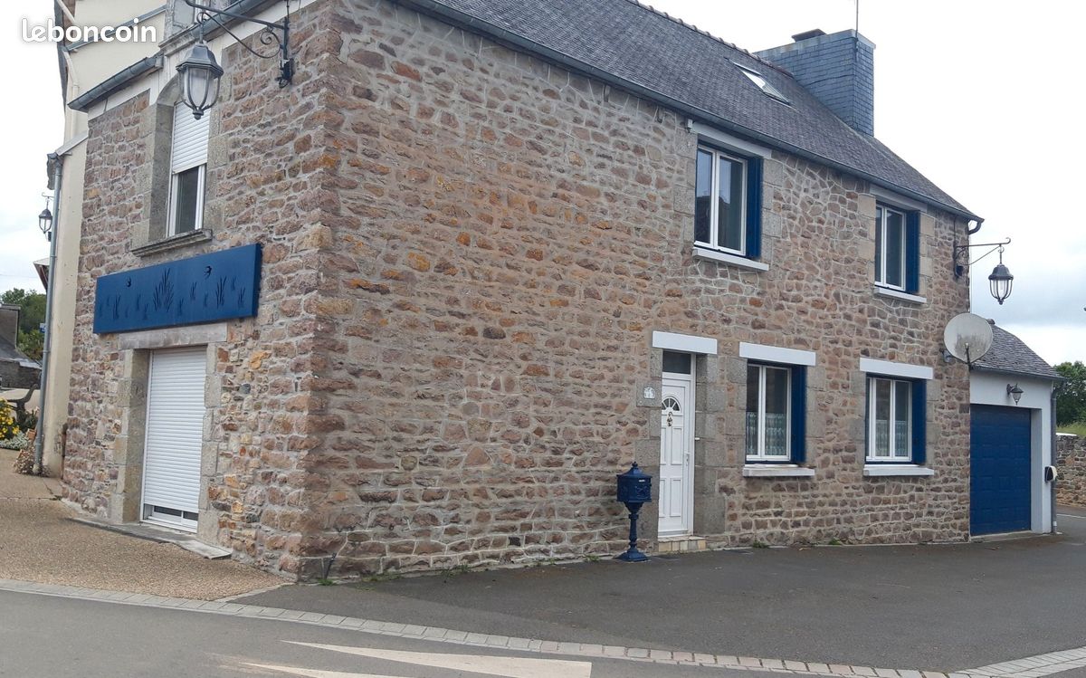 Maison 4 pièces 120 m² · à Quemper-Guézennec · 120 m² · 160 000 €