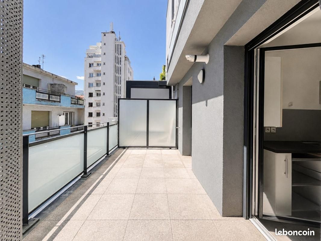 Appartement 4 pièces 85 m² · à Grenoble · 85 m² · 355 000 €