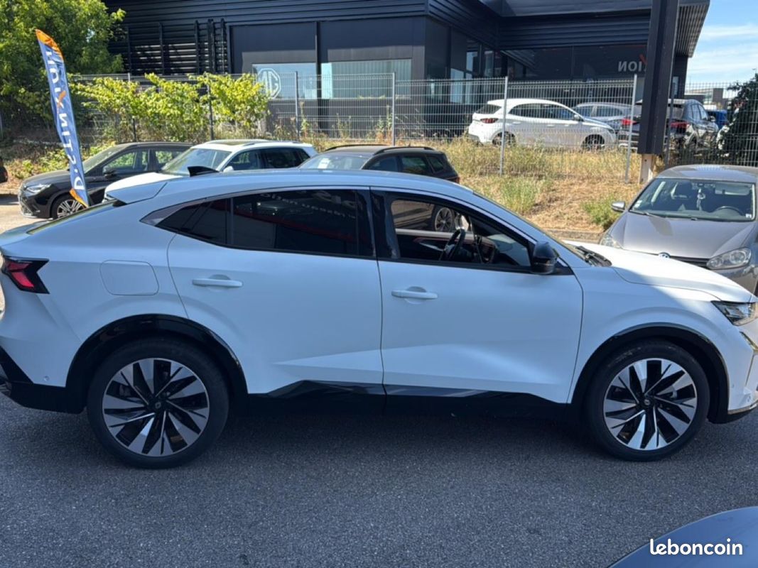 RENAULT RAFALE 1.2 e-tech full hybrid 200 techno (image 4)