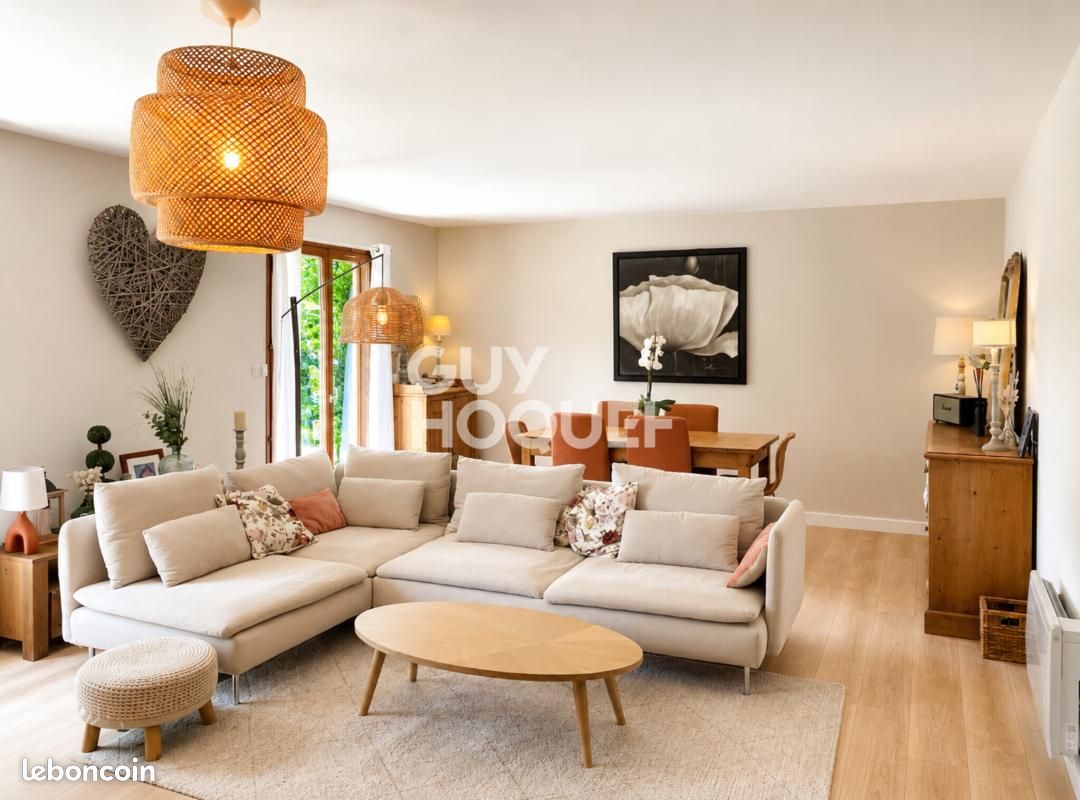 Maison 5 pièces 117 m² · à Izier · 117 m² · 319 000 €