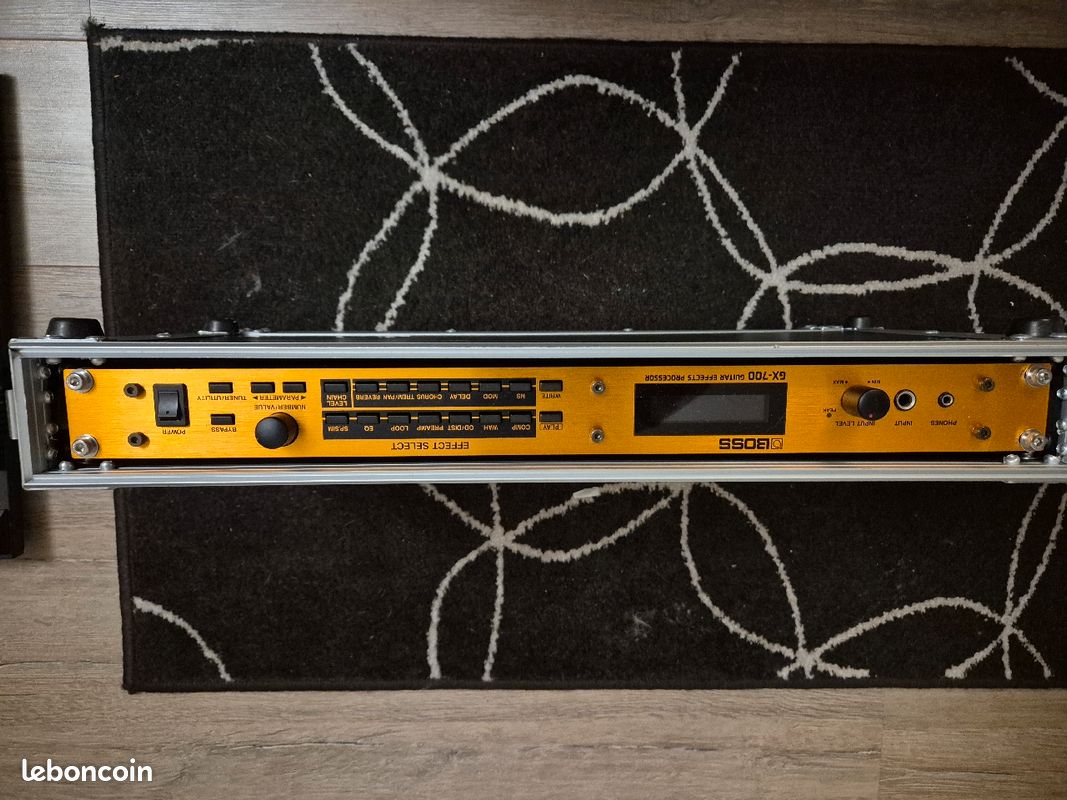 Boss GX700 + FC 50 CONTROLLER - Instruments de musique