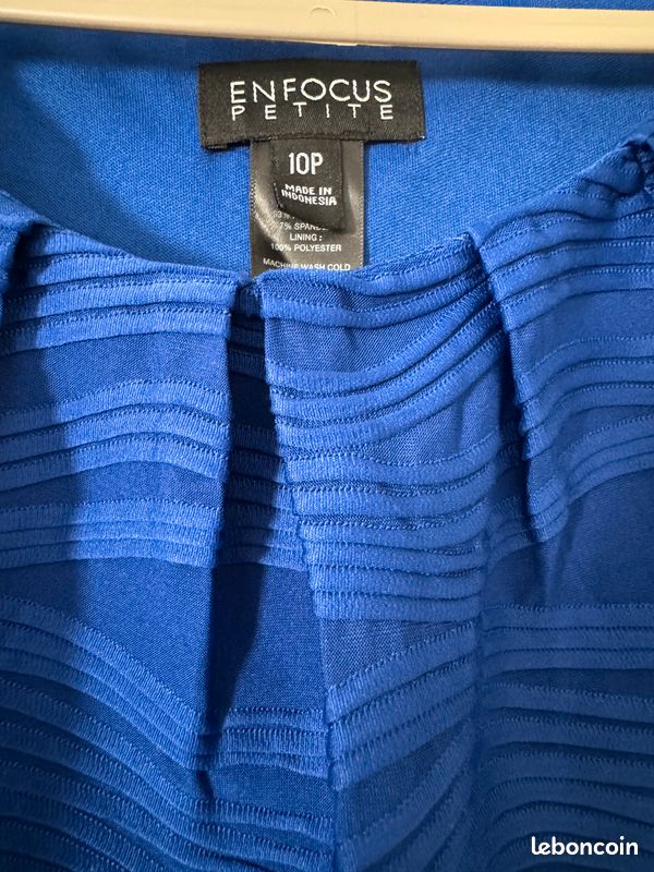 Robe élégante noir & bleu roi – Effet waouh garanti (image 3)