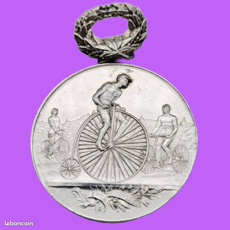 1896 medaille course de vélocipède à Bercy, par Vernon 1896 medaille course de vélocipède à Bercy, par Vernon