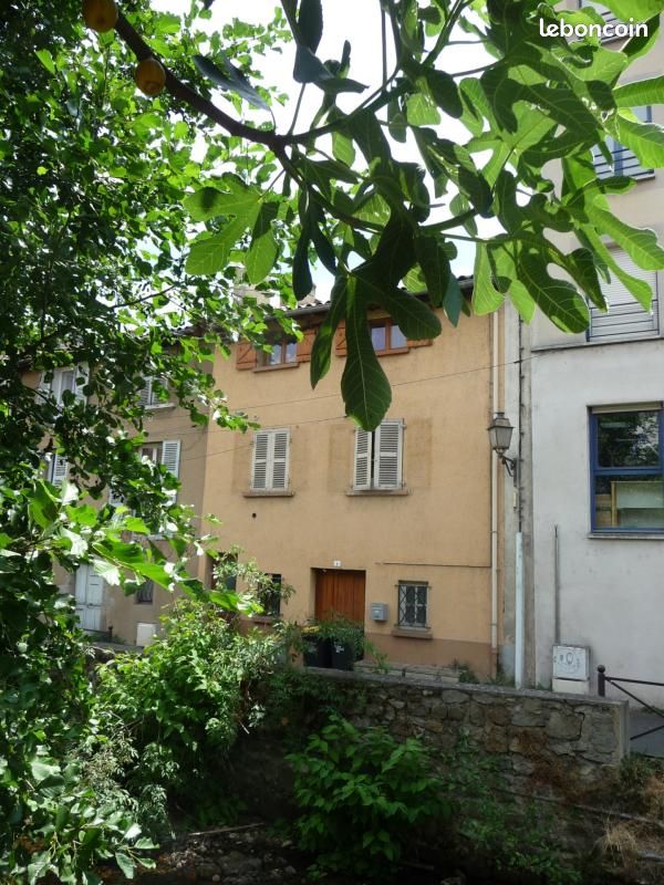 Maison 6 pièces 171 m² · à Montbrison · 171 m² · 199 000 €