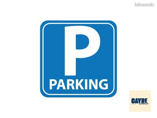 Parking 12 m² · à Saint-Malo · 12 m² · 80 €