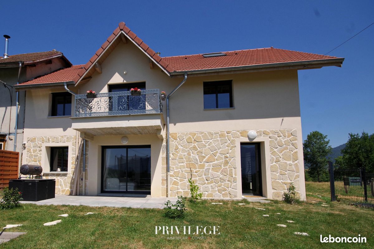 Maison 7 pièces 157 m² · à Novalaise · 157 m² · 449 000 €