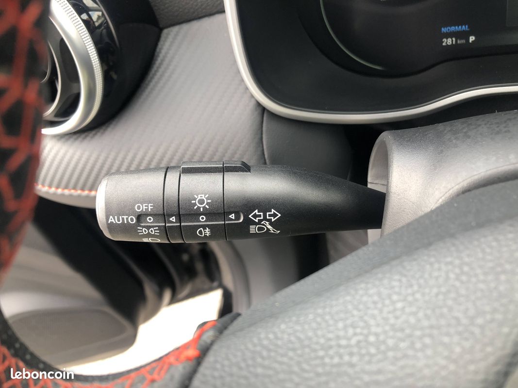 MG ZS EV Autonomie etendue 70kWh - 115 kW 2WD Luxury (image 25)