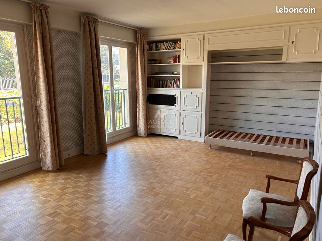 Appartement 1 pièce 48 m² · à Maisons-Laffitte · 48 m² · 290 000 €