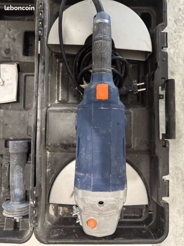 Tronçonneuse électrique (image 2)