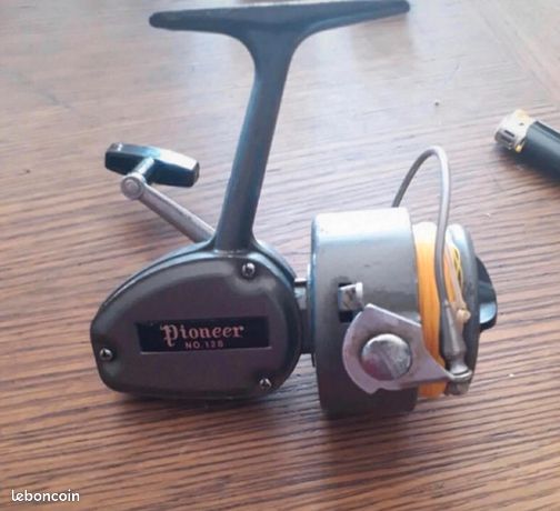 Vintage South Bend Spin Cast 78 Fishing Reel older, USA ,working
