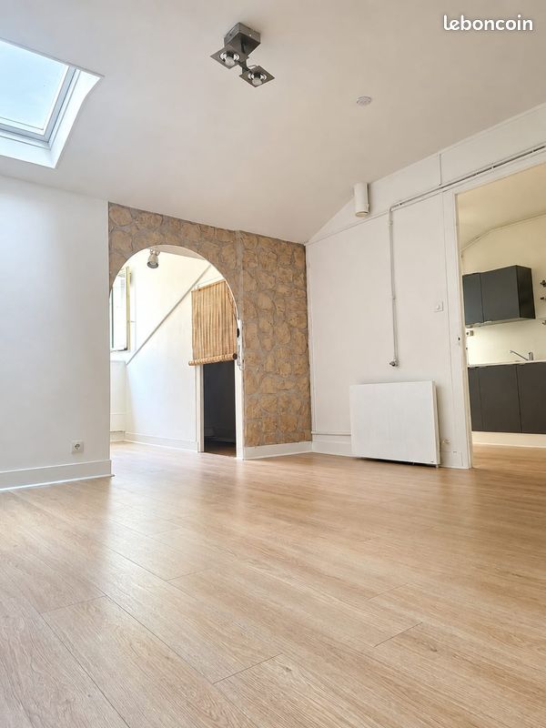 Appartement 2 pièces 44 m² · à Saint-Étienne · 44 m² · 53 000 €
