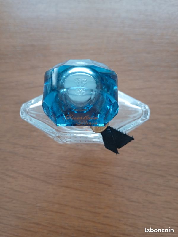 Flacon de parfum vide Shalimar de Guerlain (image 2)