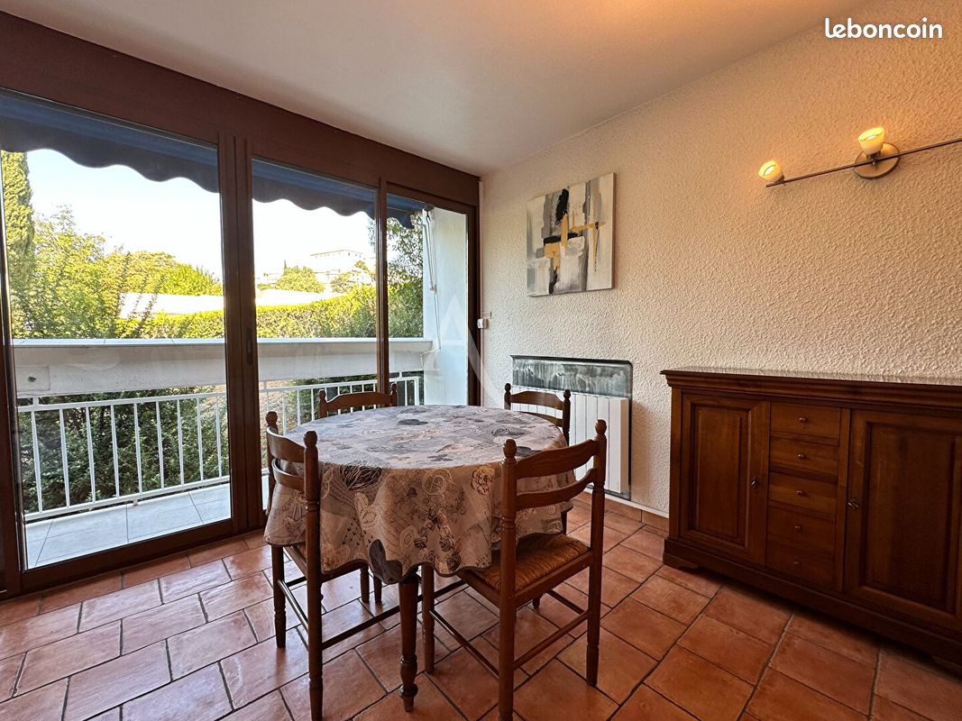 Appartement 2 pièces 51 m² · à Gréoux-les-Bains · 51 m² · 167 500 €