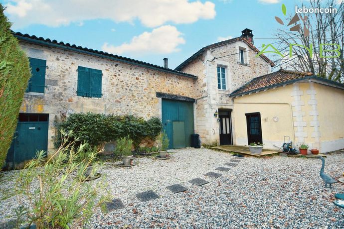 Maison 5 pièces 146 m²