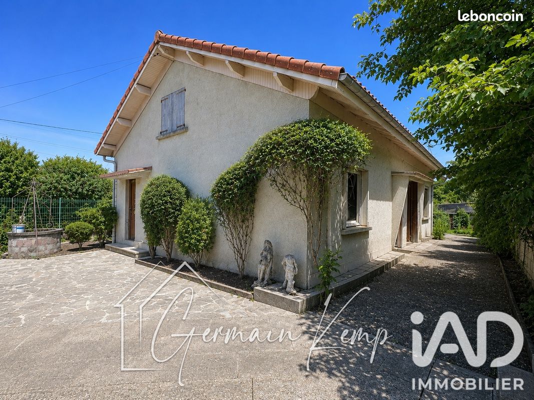 Maison 4 pièces 90 m² · aux Abrets en Dauphiné · 90 m² · 202 000 €