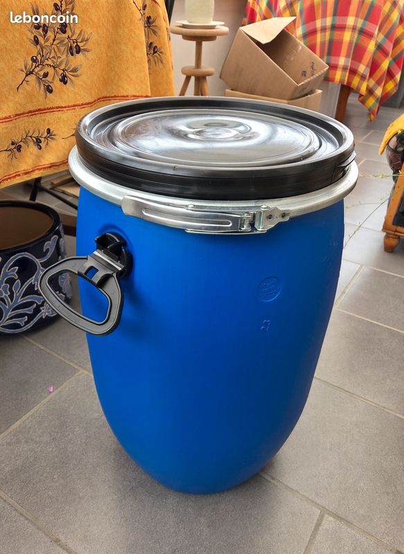Fût 60 litres (image 1)