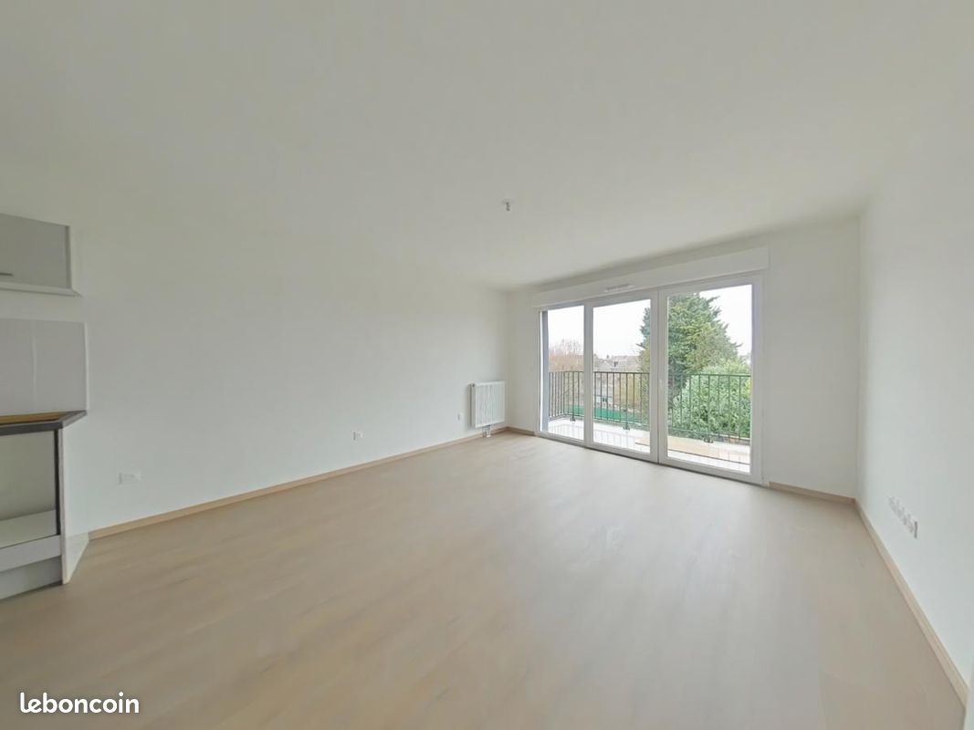 Appartement 2 pièces 47 m² · à Houplines · 47 m² · 573 €/mois