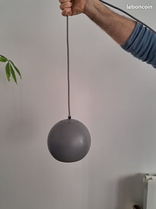 Suspension grise frandsen ball 18 cm (image 3)