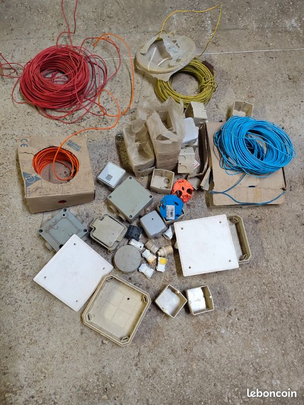 Matériel pour électricien (image 1)