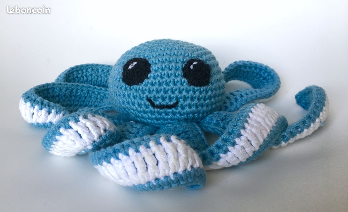 Peluche pieuvre moyenne au crochet (image 4)