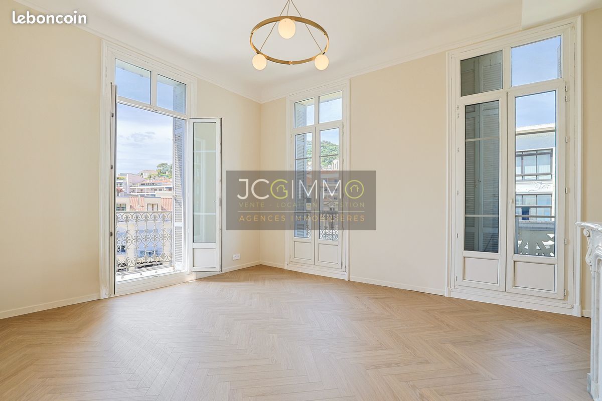 Appartement 4 pièces 88 m² · à Hyères · 88 m² · 329 000 €