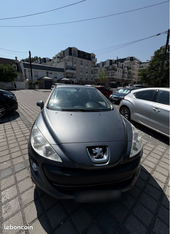 Peugeot 308 (image 1)