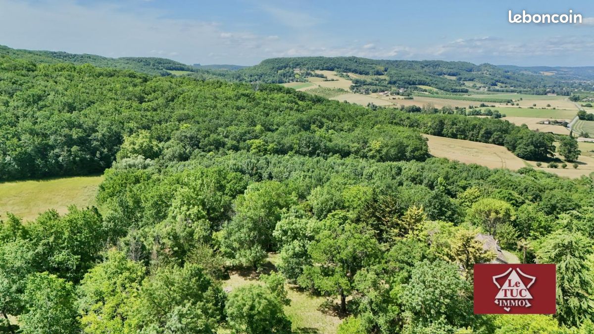 Terrain 8 424 m² Penne D Agenais · à Penne-d'Agenais · 50 000 €