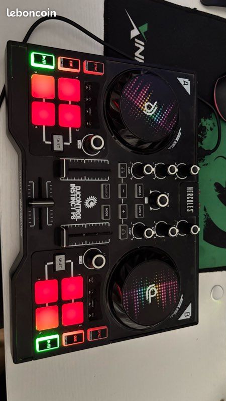 Platine Hercules DJcontrol instinct P8 (image 1)